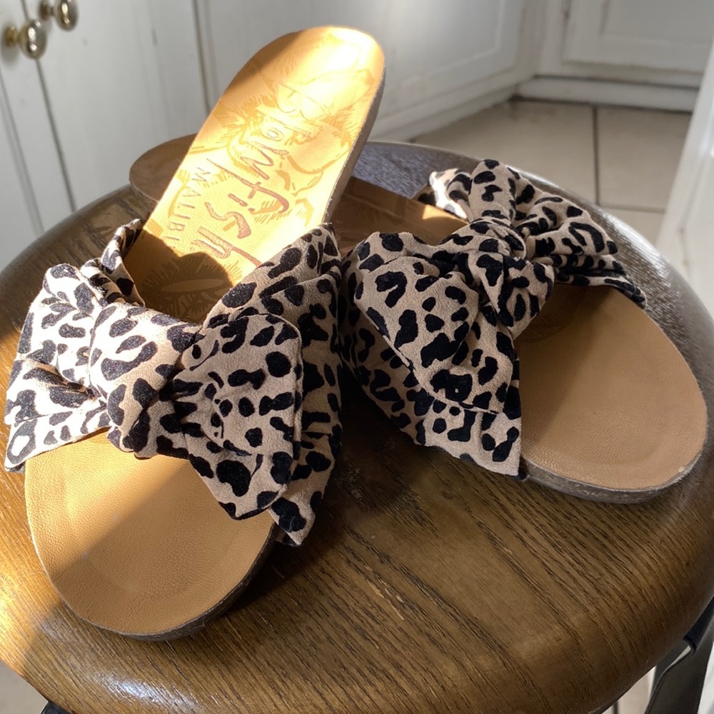 Blowfish slides sz 8.5